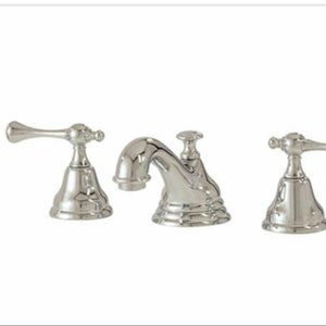 Aquabrass Regency Collection Widespread Bathroom